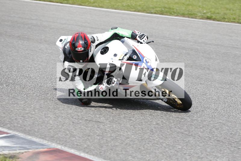 /Archiv-2024/29 12.06.2024 MOTO.CH Track Day ADR/Gruppe rot/73